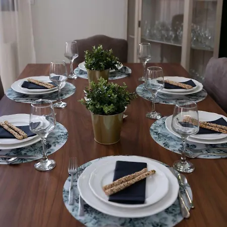 Princess Anna Maria Apartament *