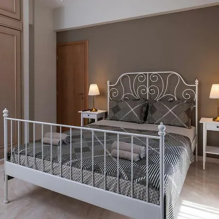 Princess Anna Maria Apartment Hersonissos (Crete)